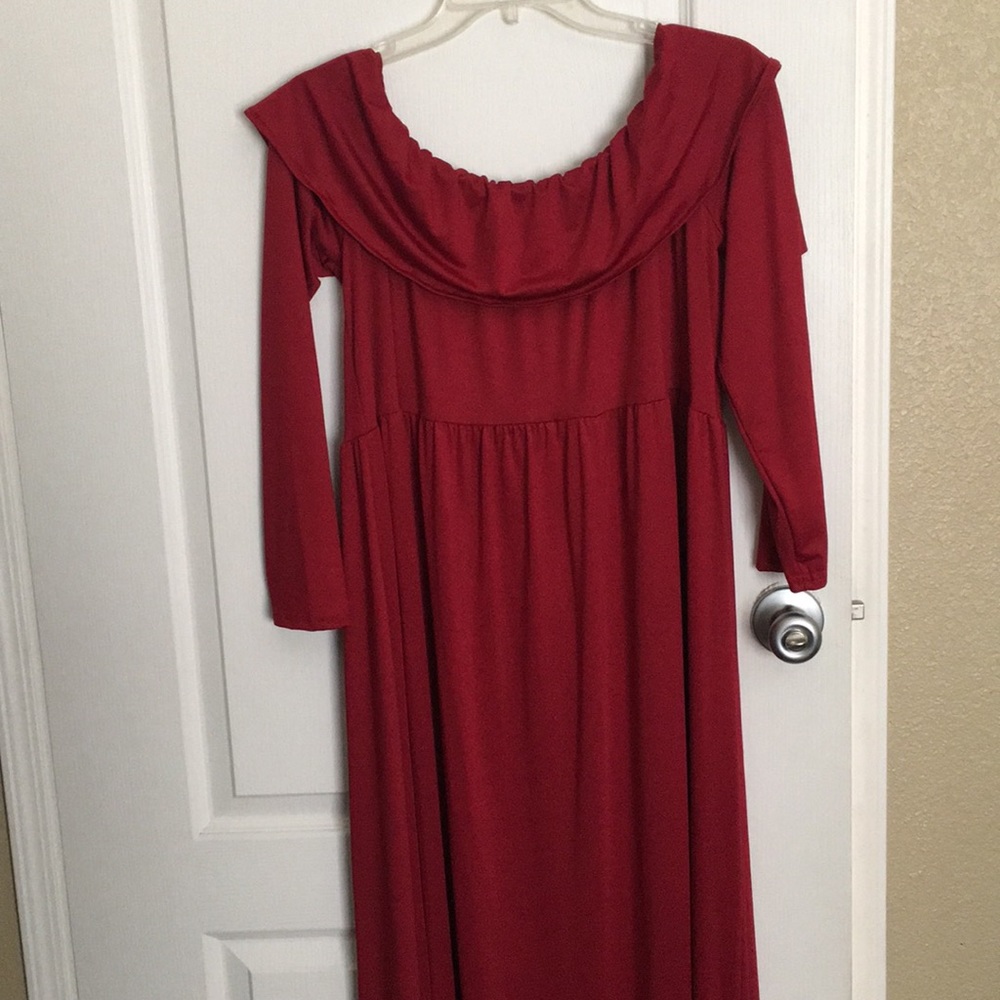 Maternity burgundy long dress